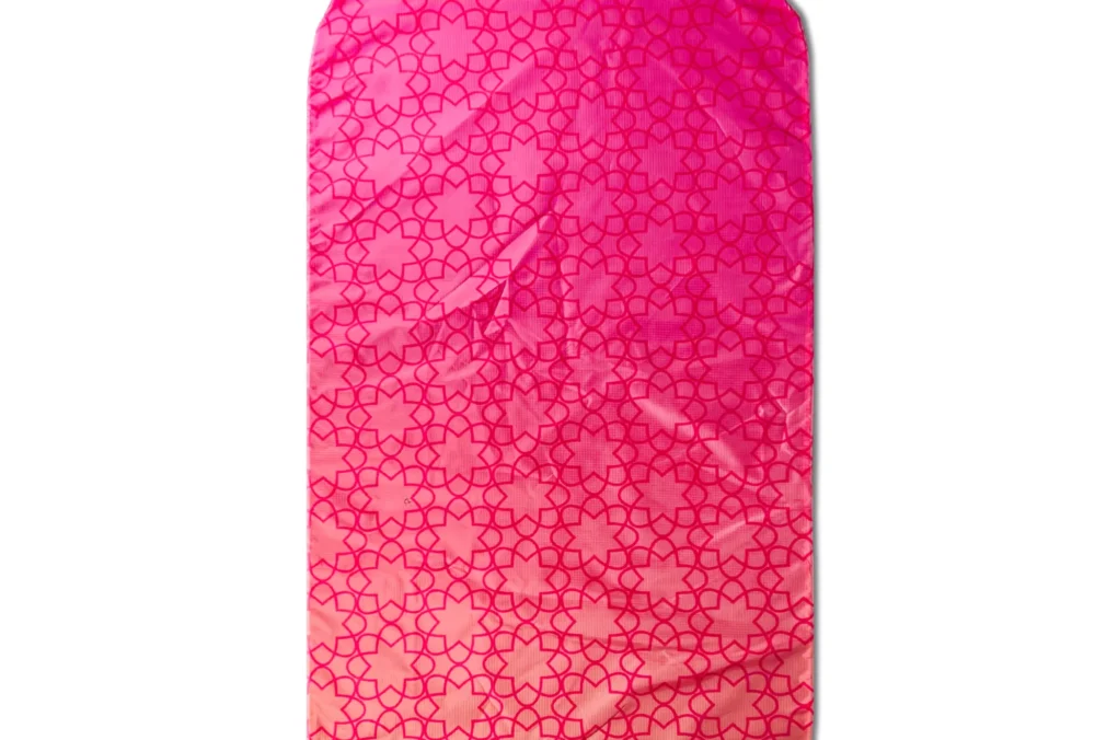 (Ultra Pink) 1